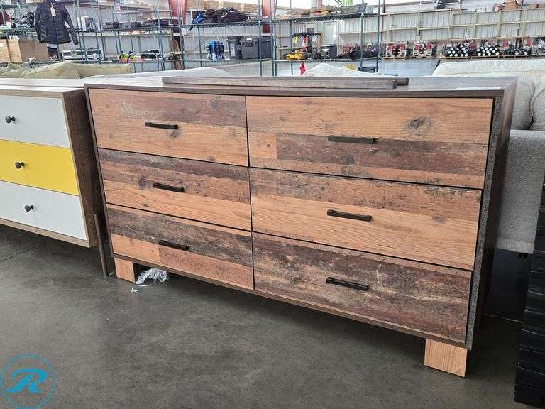 Coaster 223143 6-Drawer Dresser With Mirror, 58-1/2" x 16"