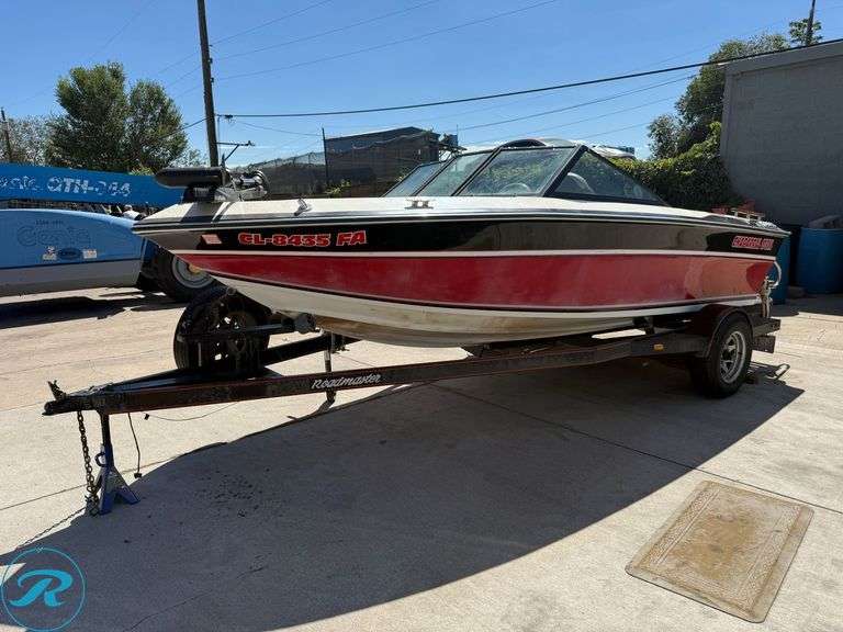 Chaparral   178XL  Boat