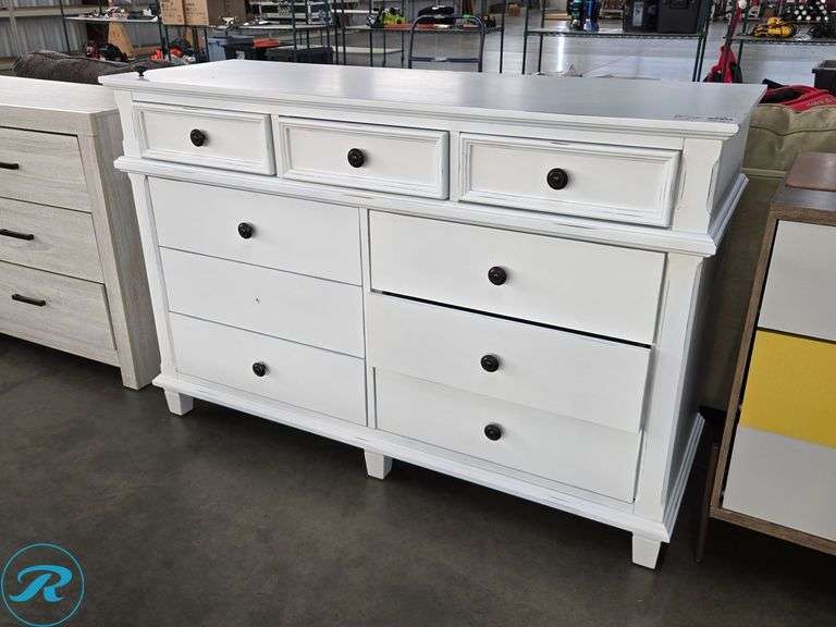 Coaster 222873 9-Drawer Dresser and 222874 Mirror, 57" x 20" (Missing Drawer Knob)