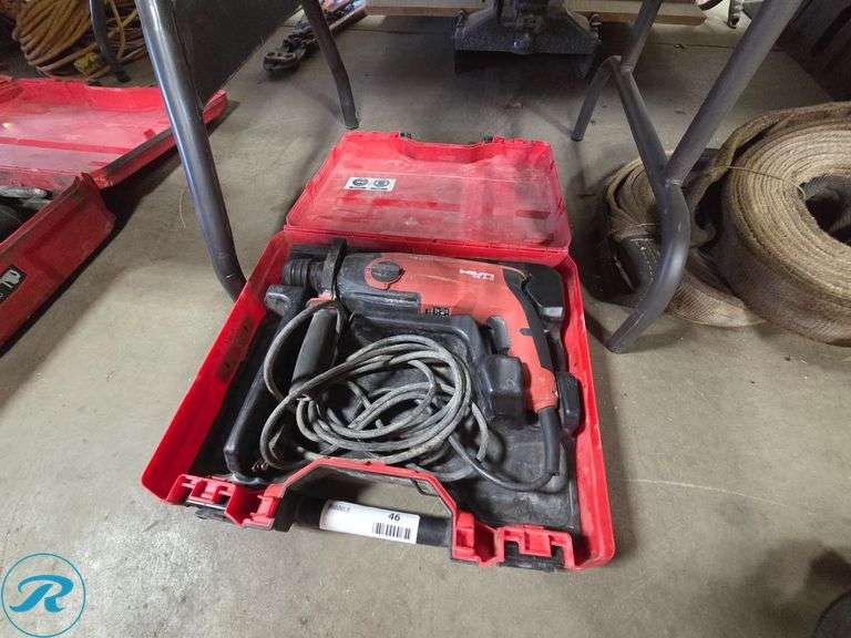 Hilti TE 3-C Rotary Hammer Drill With Case, Electric