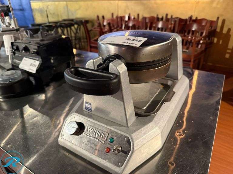 Waring WW180X Belgian Waffle Maker