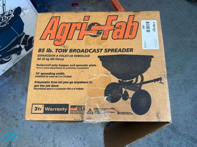 Agri-Fab 85 Lb. Tow Broadcast Spreader, Model 45-0530