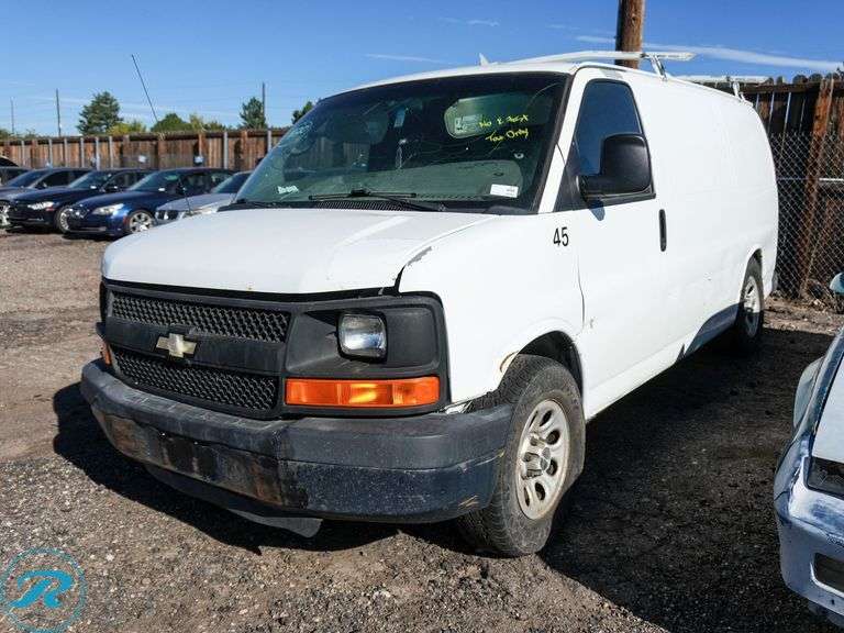 2009  Chevrolet  Express 1500   RWD