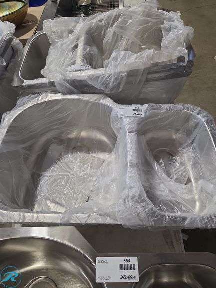 Stainless Steel Double Bowl Undermount Kitchen Sink - Small Bowl Right