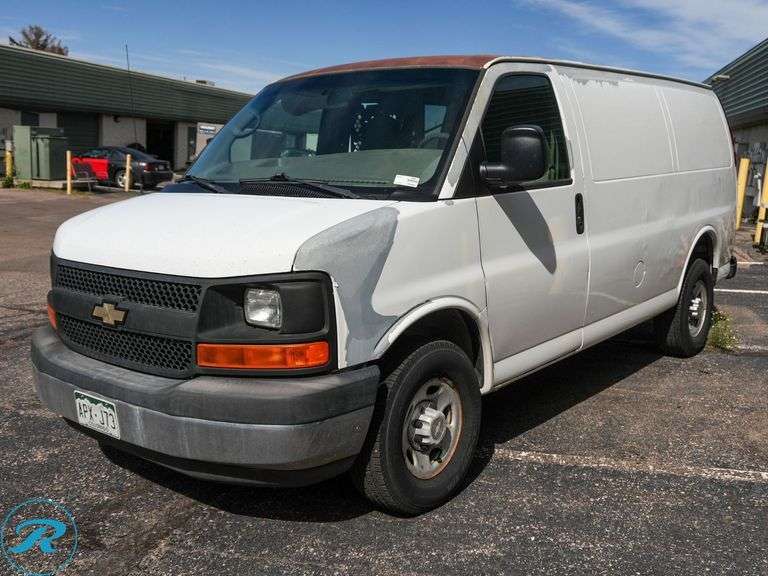 2007 Chevrolet Express 3500 RWD Cargo Van