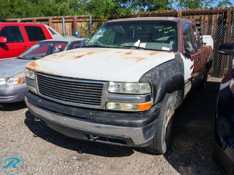 1999  Chevrolet  Silverado 1500  4WD