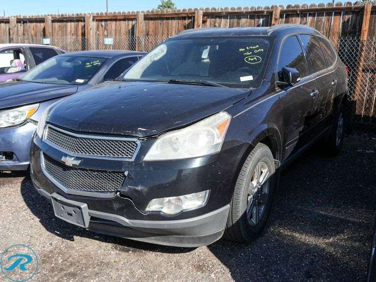 2012  Chevrolet  Traverse LT  AWD