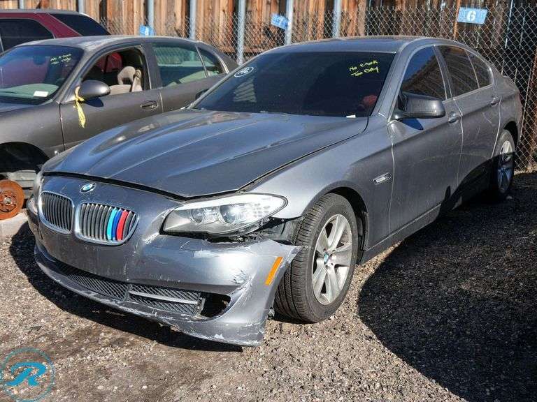 2013  BMW  5 Series 528xi  AWD