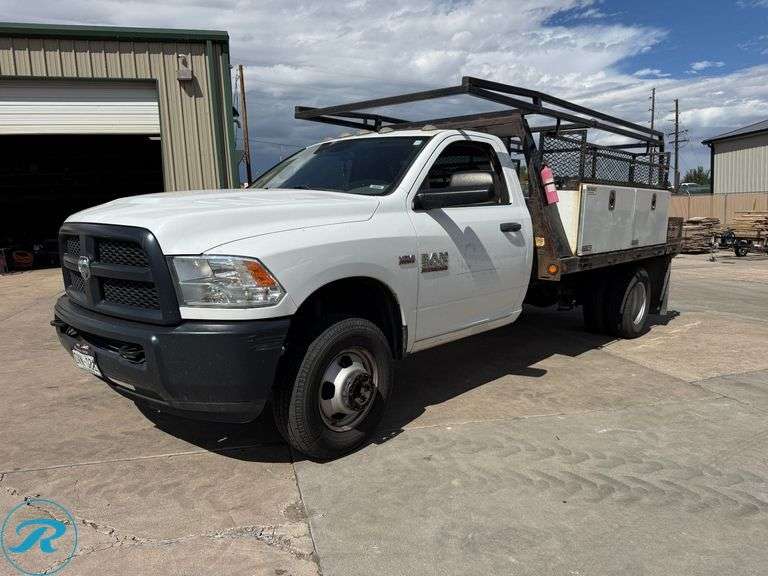 2017  Ram  3500  SLT  RWD  Flatbed Truck