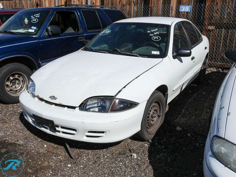 2000  Chevrolet  Cavalier LS  FWD