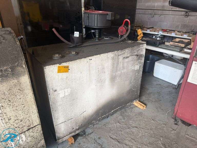 Steel Waste Oil Storage Tank with Pump and Hoses