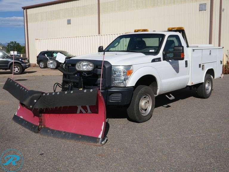 2015 Ford F250 Super Duty XL 4WD Utility Truck