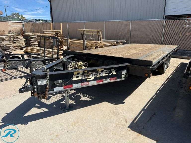 2017  Big Tex  T/A Flatbed Equipment Trailer
