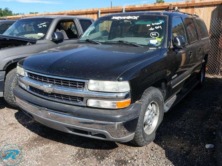 2001  Chevrolet  Suburban 1500  RWD