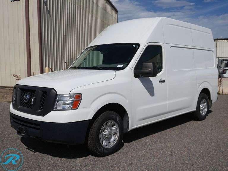 2012 Nissan NV 2500 HD RWD High Roof Cargo Van
