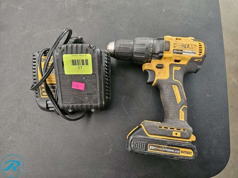 Dewalt DCD777 Cordless Drill Driver With 20V Max Lithium-Ion Battery And Charger