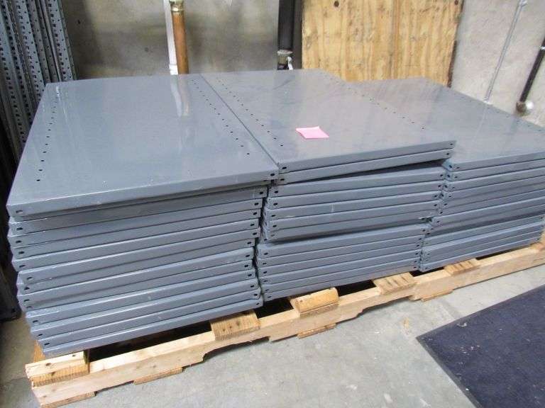 METAL SHELVING, ASSORTED, (LOOKS NEW), W/CLIPS