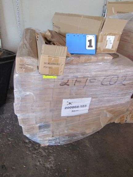 CASE, LED LIGHT TUBE, REVOLUTION LIGHTING 4' TUBE, 200864-103 (8) PER CASE *sold 50x the money*