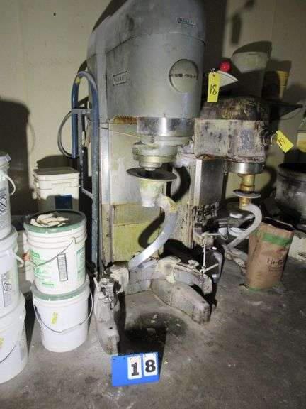 HOBART MIXER, MDL V 1401, 200-V, 3-PHASE