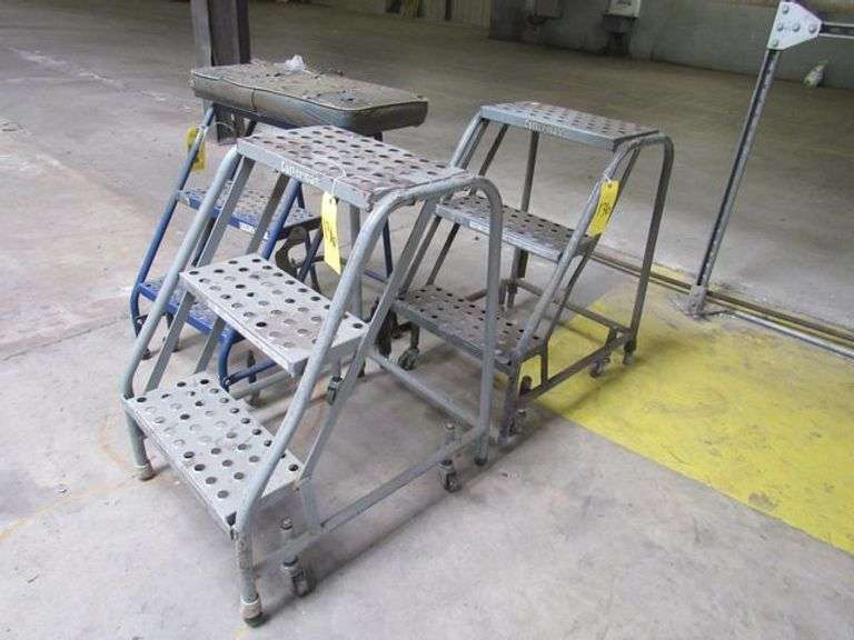 (3) METAL PORTABLE 3-STEP STOOLS