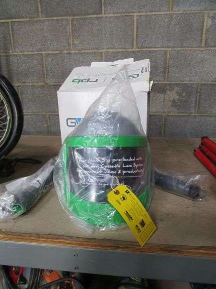 GVS ROB NOVA 3' BLASTING RESPIRATOR, NEW IN BOX