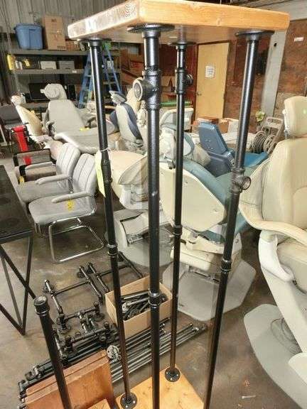 ASSORTED PIPE AND FITTINGS TO BUILD DISPLAY RACK - Rosen Systems