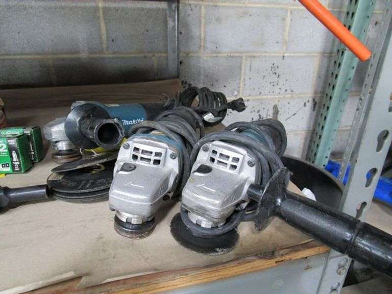 LOT, (3) MAKITA 4-1/2" ELECTRIC GRINDERS #9557NB