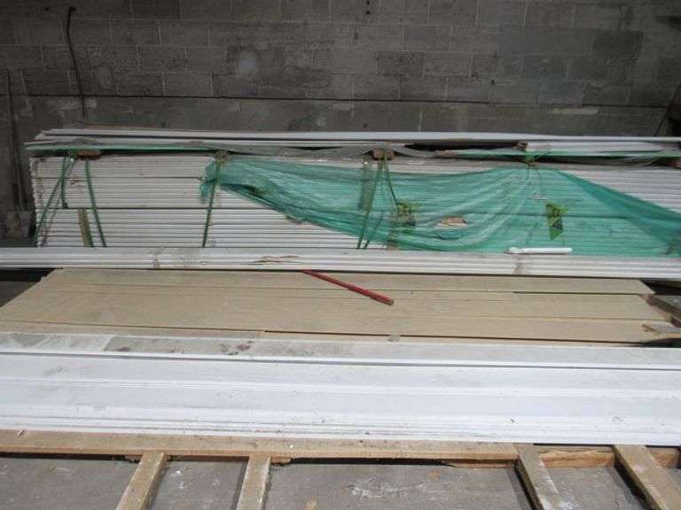 LARGE LOT OF ASSORTED WOOD MOULDING - APPROX. (300) PIECES APPROX. 16' AND MORE AS SHOWN