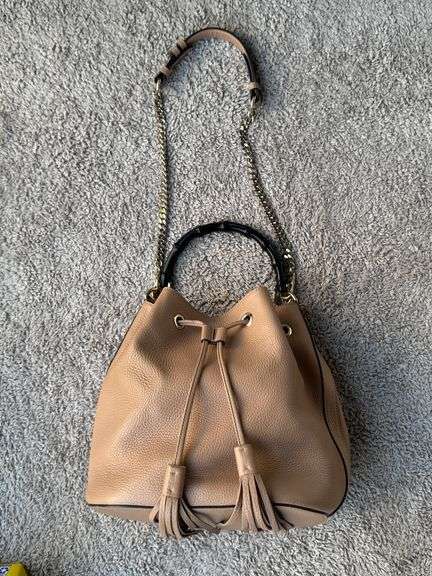 GUCCI BEIGE PEBBLED LEATHER MISS BAMBOO BUCKET BAG