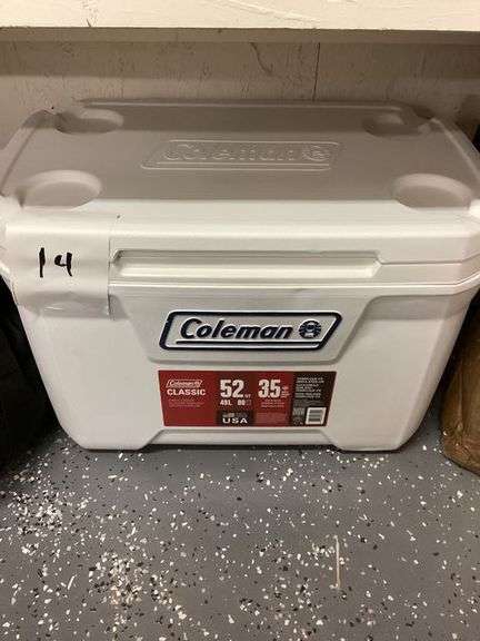 COLEMAN CHEST COOLER 52qt WHITE 5860