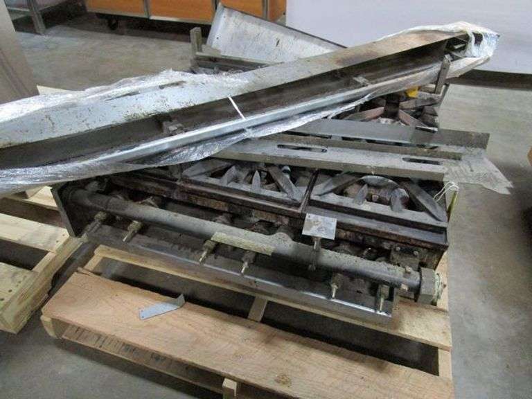 VULCAN/WOLF 6-BURNER GAS RANGE MDL. V6B36, NATURAL GAS