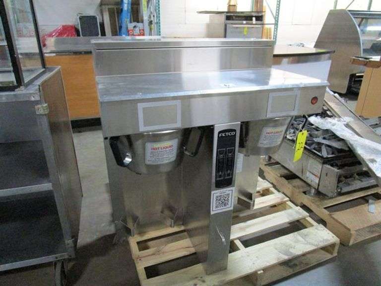 FETCO DUAL COFFEE BREWER MDL. CBS-2062E