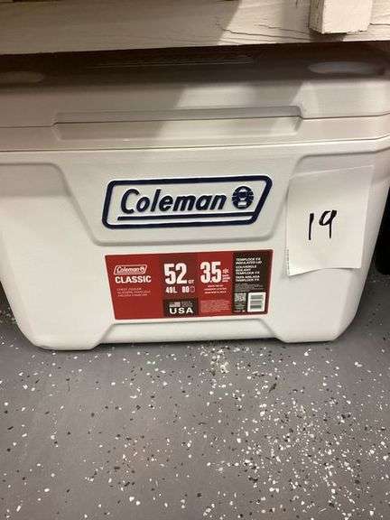 COLEMAN CHEST COOLER 52qt WHITE 5860