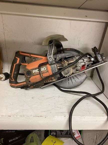 RIDGID WORM GEAR CIRCULAR SAW - R32104 - USED