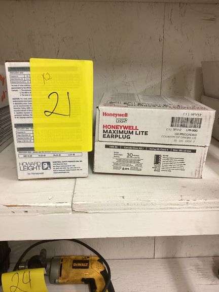 HOWARD LEIGHT FOAM EARPLUGS - LPF-30 (SOLD 2X THE MONEY)