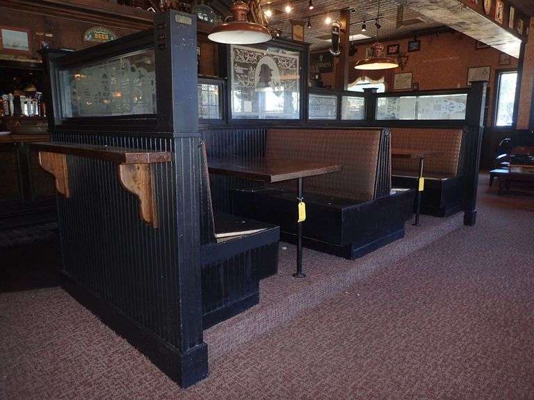 (1) U-SHAPED WOOD DIVIDER W/ GLASS WINDOWS, BAR LEDGE, AND SEATING