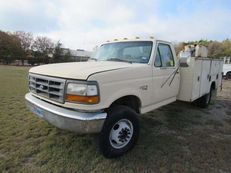 1997 FORD VIN 1FDLF47F0VEA12300