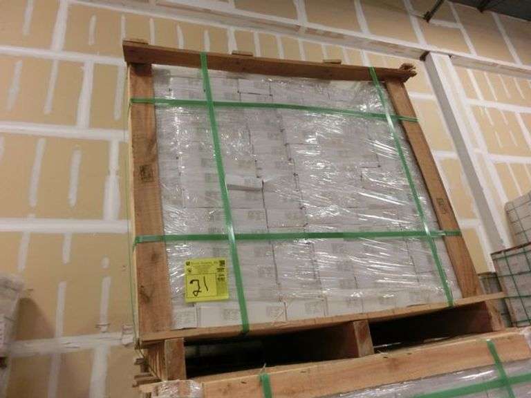 PALLET APPROX. (240) CARTONS OF 48 X 298 X 8 HH212-1 DRIFTWOOD
