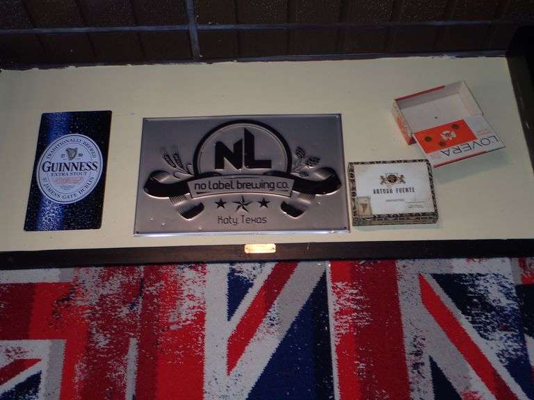 ASSORTED BAR WALL DECOR