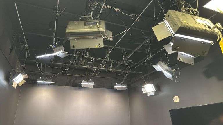 Genaray SP-S-500D Studio LED Light, 5600K Daylight, Dimmable