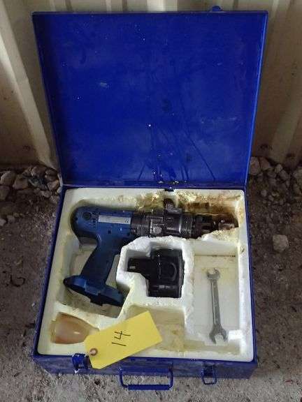 RC16B Rebar Cutter w/ Battery & Case