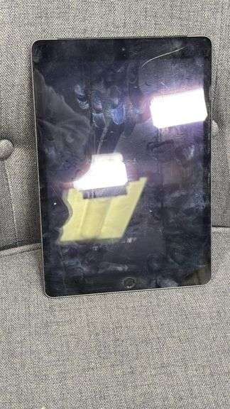 **Removed from Auction** Apple iPad, 9.7-inch Display, 32GB Storage, Wi-Fi, Silver