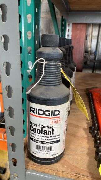 RIDGID Thread Cutting Coolant Model 67827, 5 Bottles, 1 Qt Each