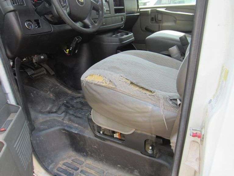 2011 CHEVROLET EXPRESS 3500 SERVICE TRUCK VIN 1GB0G2CG0B1136839