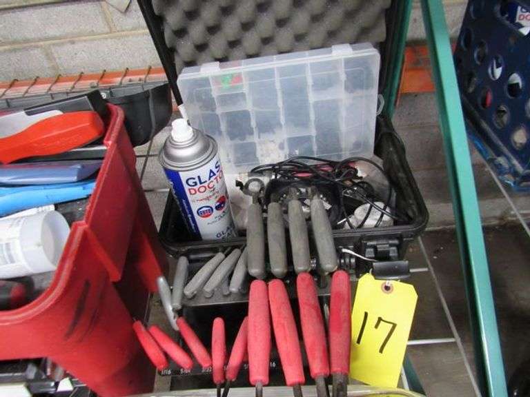 LOT, (1) EQUALIZER TOOL BOX HP2331 WITH ASSORTED TOOLS AND (1) CORDLESS DREMEL TOOL