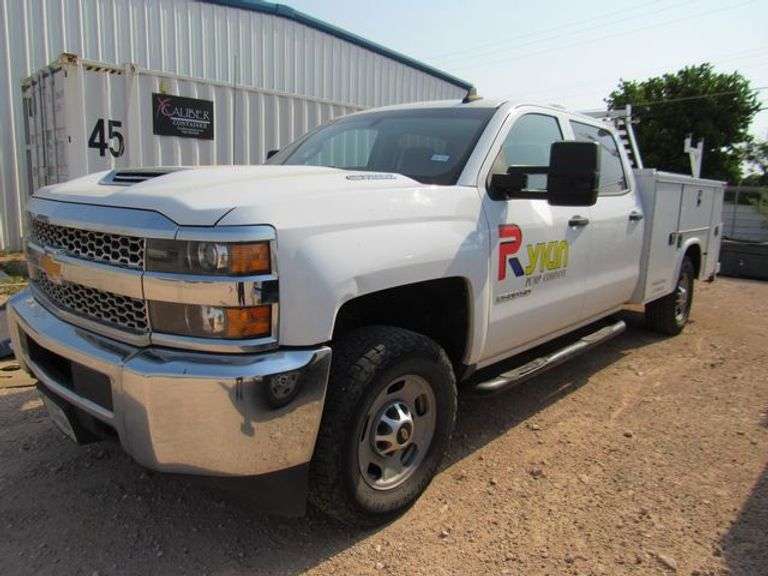 2019 CHEVROLT SILVERADO 2500HD HIGH CTY 4WD SERVICE TRUCK VIN 1GC1KREY6KF219997
