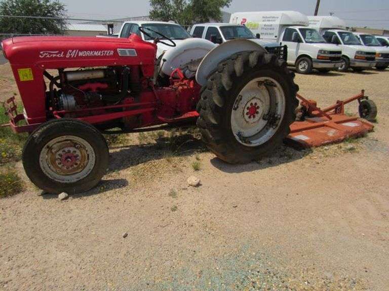 FORD 641 WORKMASTER TRACTOR