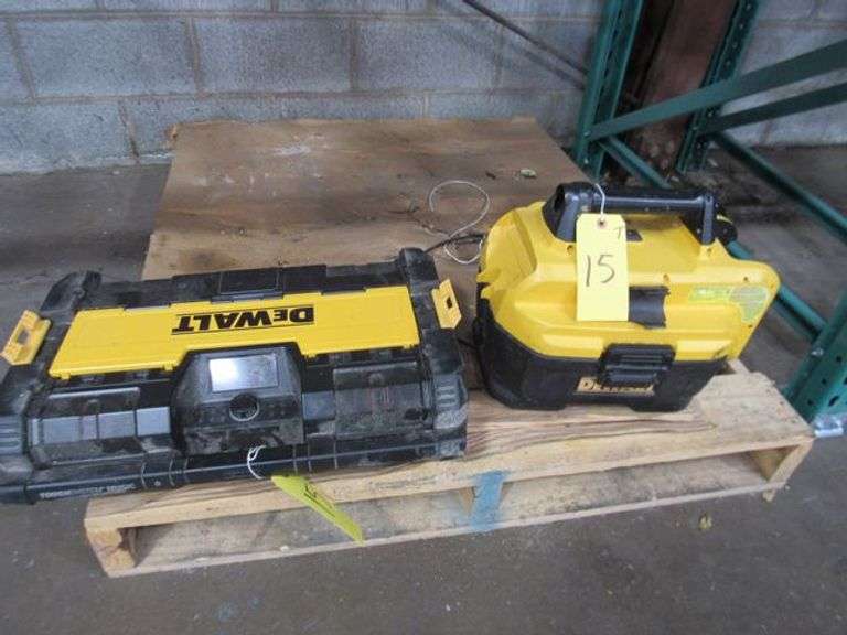 LOT, (1) 2-GALLON CORDLESS WET/DRY VACUUM DEWALT DCV580H AND (1) TOUGH SYSTEM MUSIC DEWALT DWST08810, BOTH AS SHOWN *NO CORDS PROVIDED*