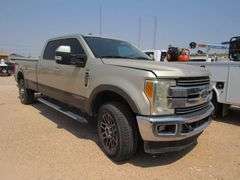 2017 FORD F-350 SUPER DUTY LARIAT 4WD SERVICE TRUCK VIN 1FT8W3BT8HEC42463