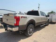 2017 FORD F-350 SUPER DUTY LARIAT 4WD SERVICE TRUCK VIN 1FT8W3BT8HEC42463